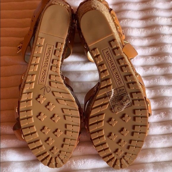 Michael Kors Wedges - Picture 2 of 4